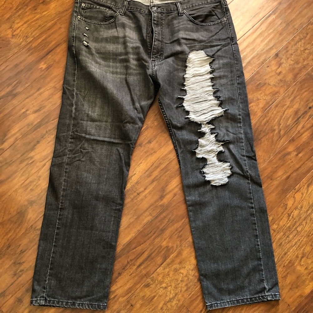 Levi’s 505 Distressed Jeans